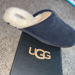 Ugg slippers